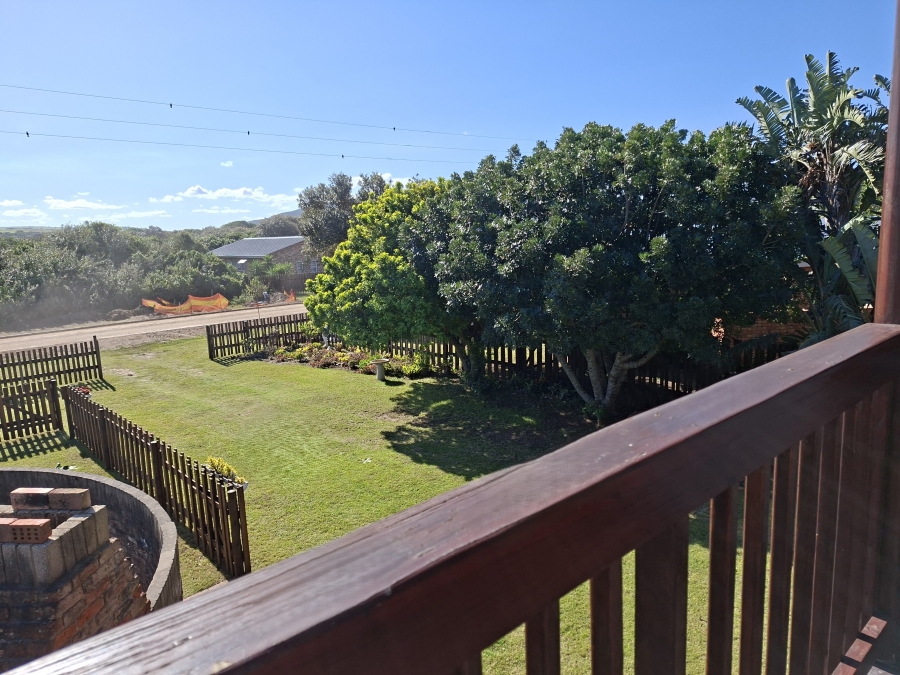 3 Bedroom Property for Sale in Boknesstrand Eastern Cape